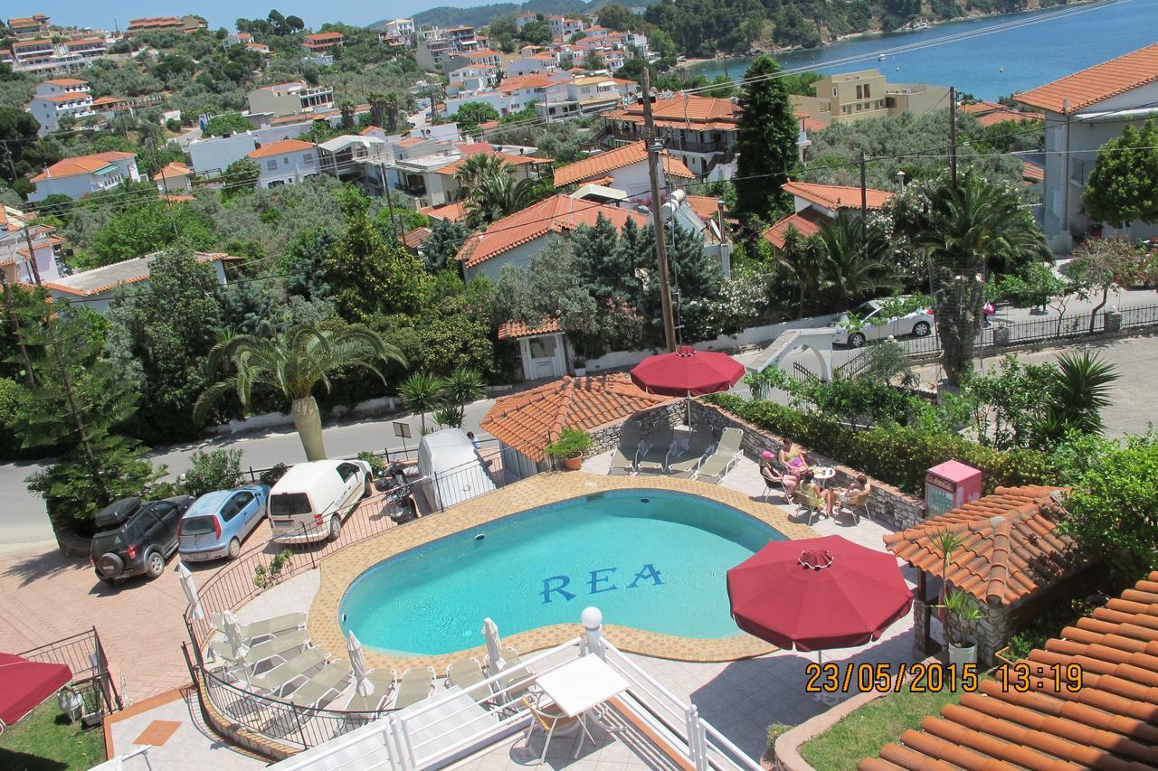 Hotel Rea Megali Ammos  Buitenkant foto