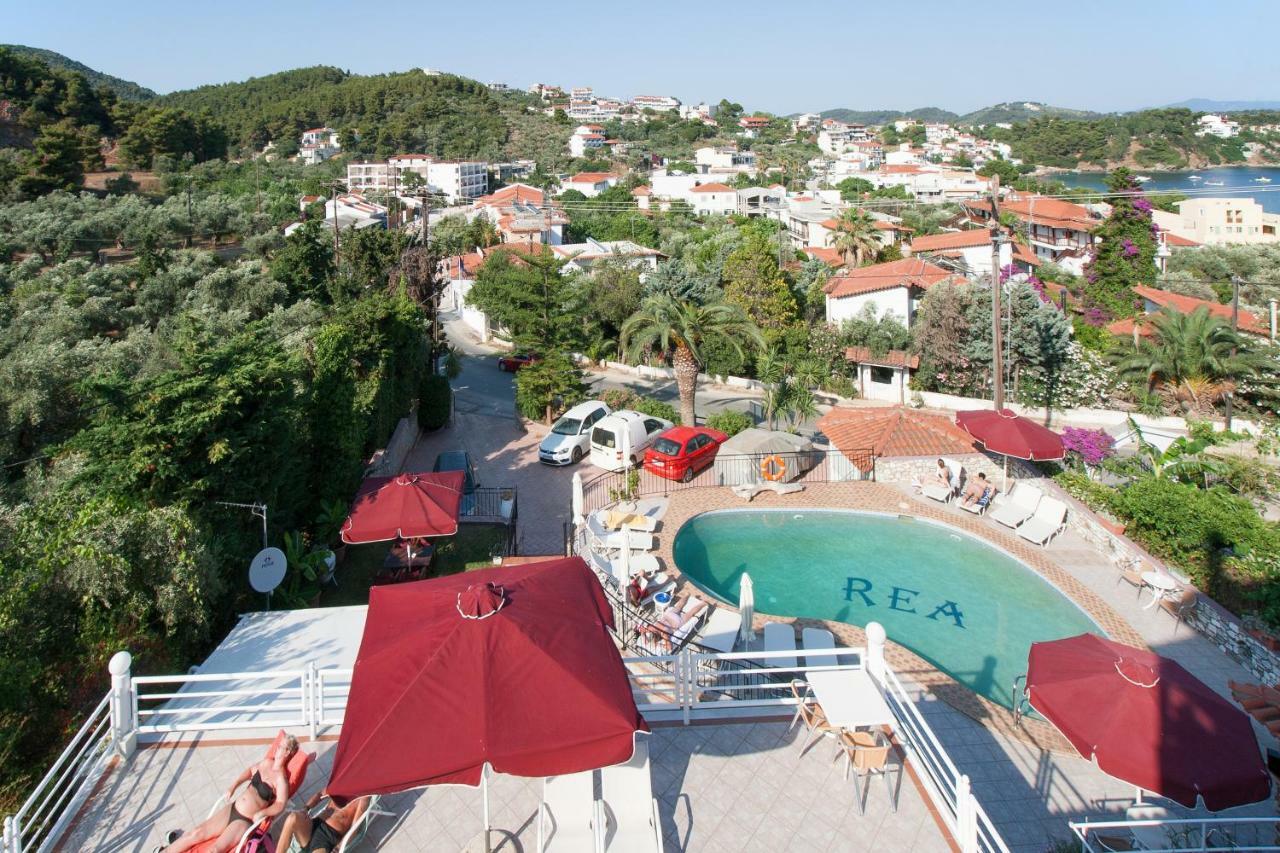 Hotel Rea Megali Ammos  Buitenkant foto