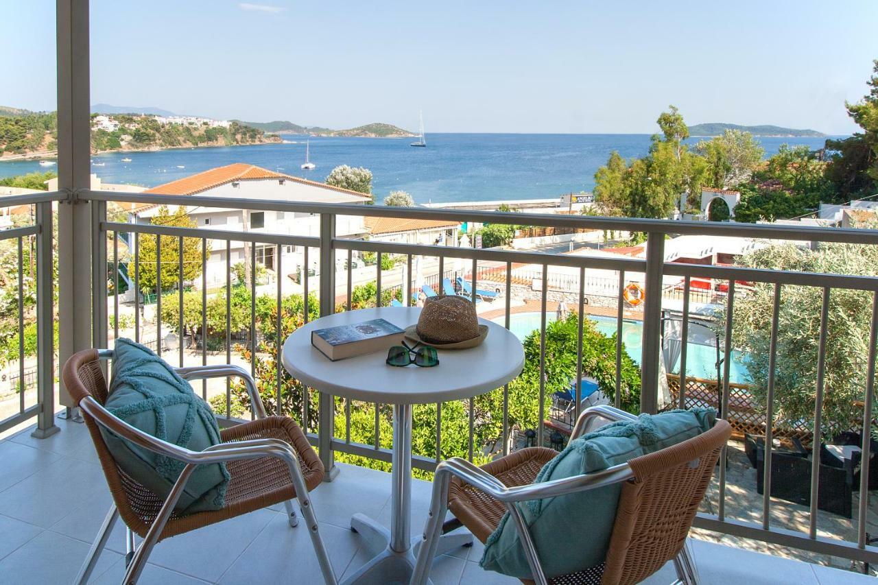 Hotel Rea Megali Ammos  Buitenkant foto