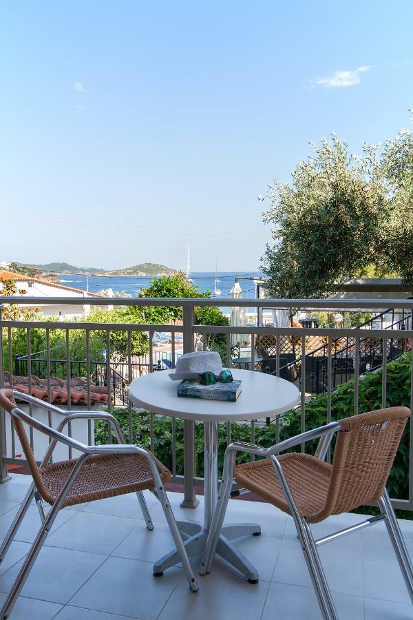 Hotel Rea Megali Ammos  Buitenkant foto