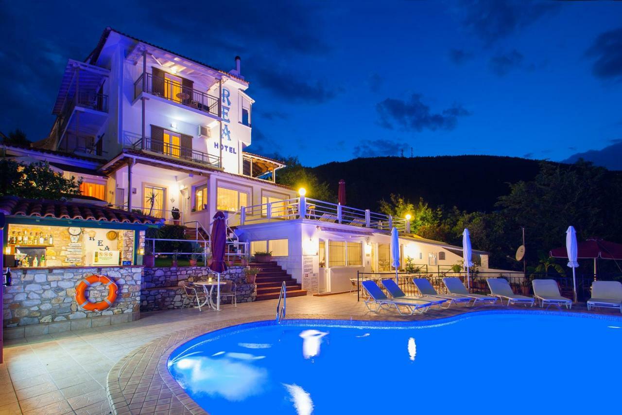 Hotel Rea Megali Ammos  Buitenkant foto